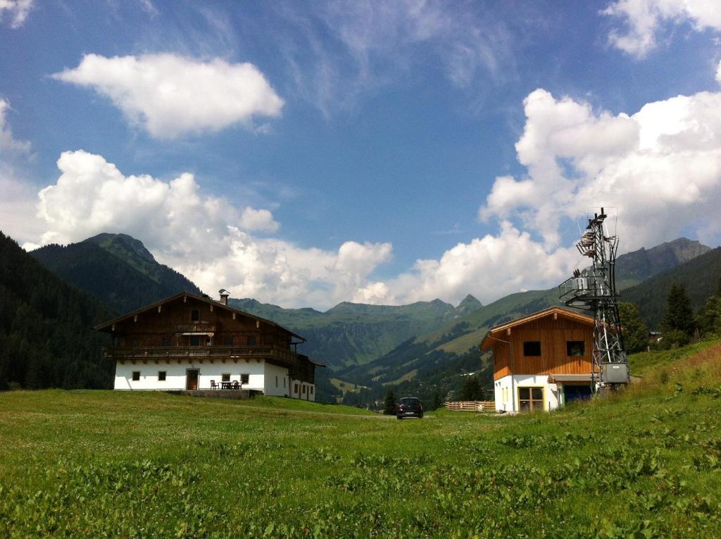 Alpenbauernhaus Vorderbrandthof Saalbach-Hinterglemm Exterior photo